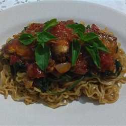 Mie Kangkung Sarden Pedas